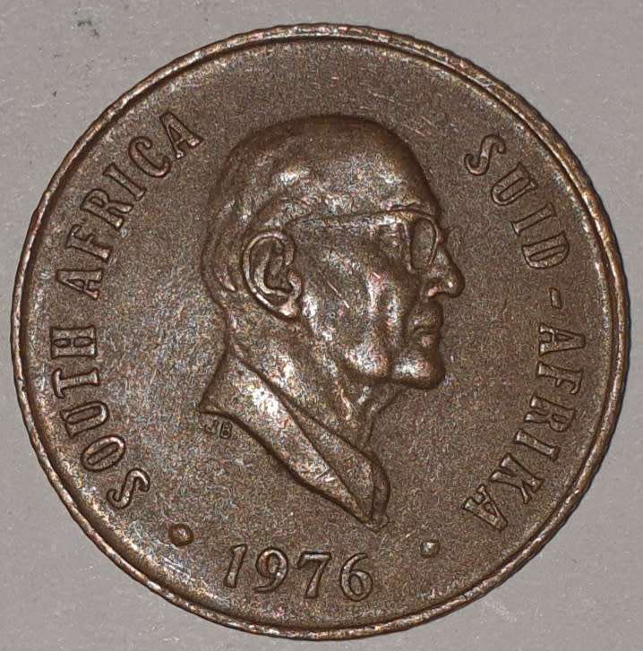 1976 - 2 CENT COIN (TWO CENT COIN) - RSA - BRONZE - KM#83 - BILINGUAL LEGEND - WILDEBEEST